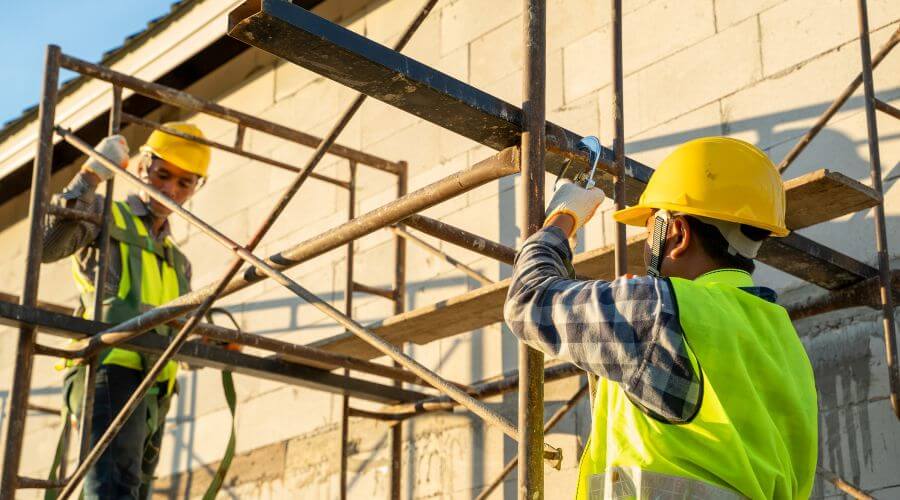 Professional gutter cleaning in Coffeeville, AL